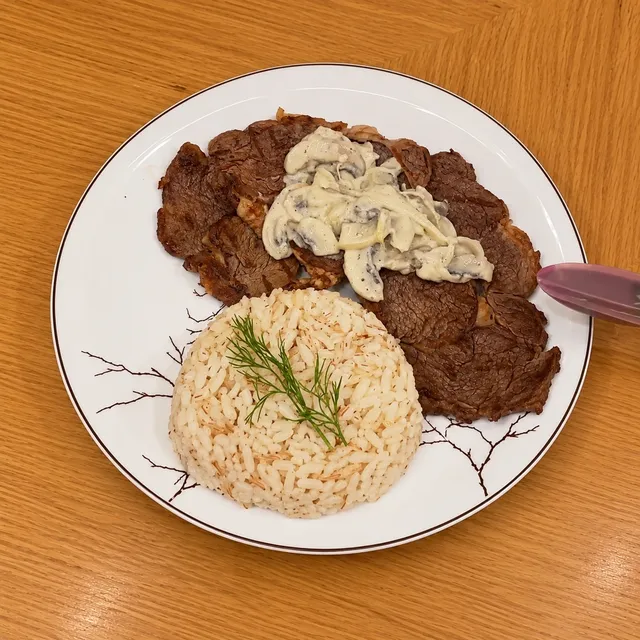 Mantar Soslu Antrikot
