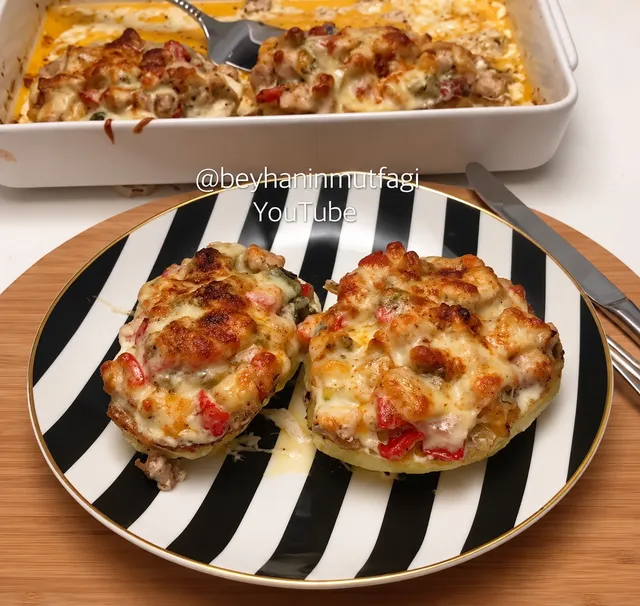Patates Yatağında Tavuk