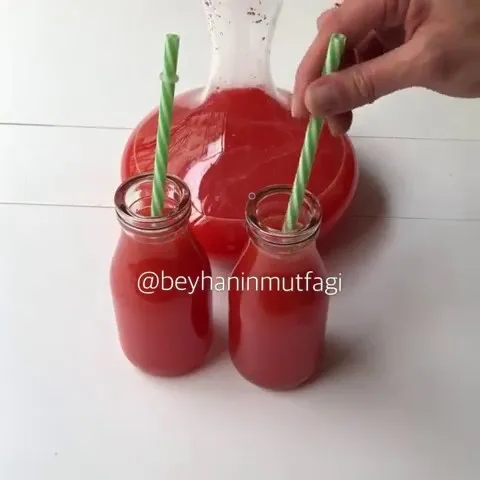 Çilekli Limonata