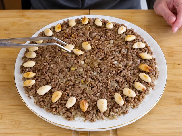 Duvaklı Pilav