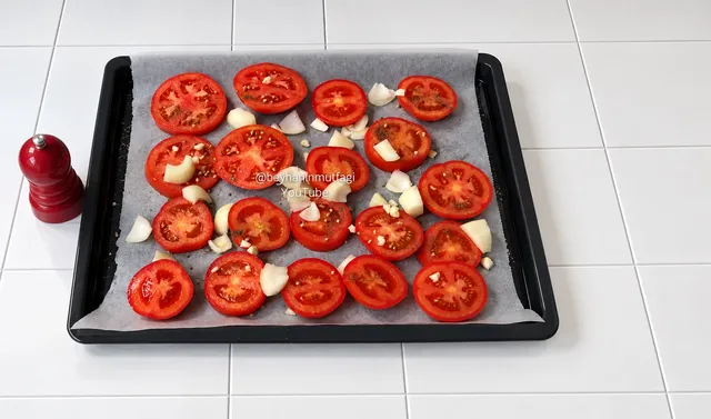 Köz Domates Çorbası