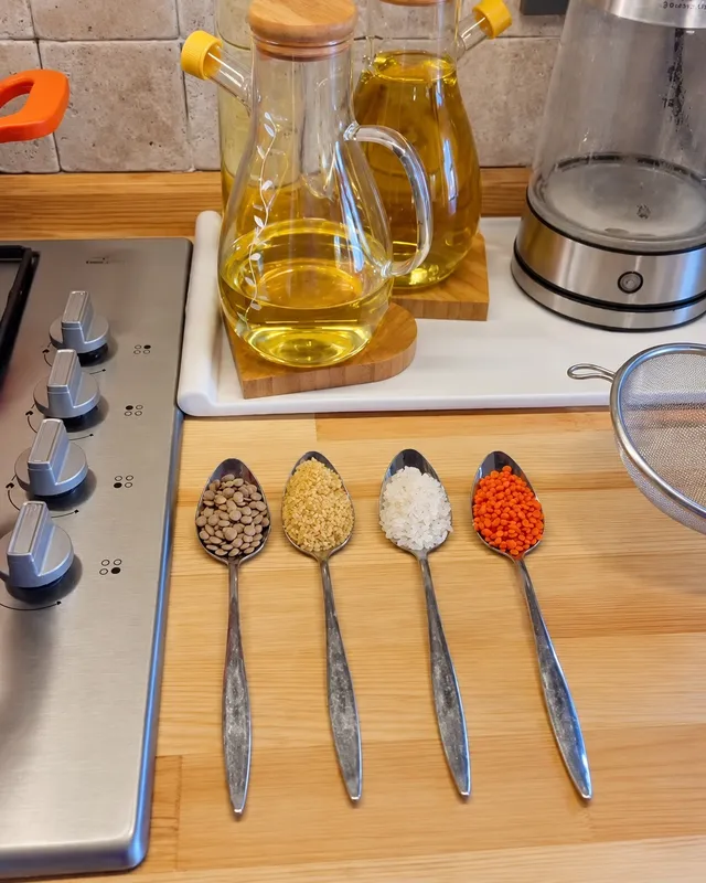 Dört Kaşık Çorbası