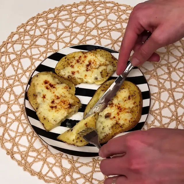 Baharatlı Patates Dilimleri