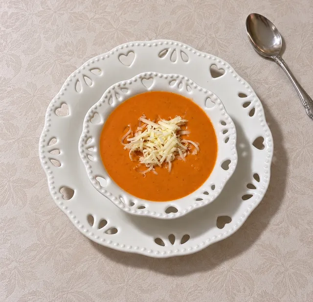 Kremalı Domates Çorbası